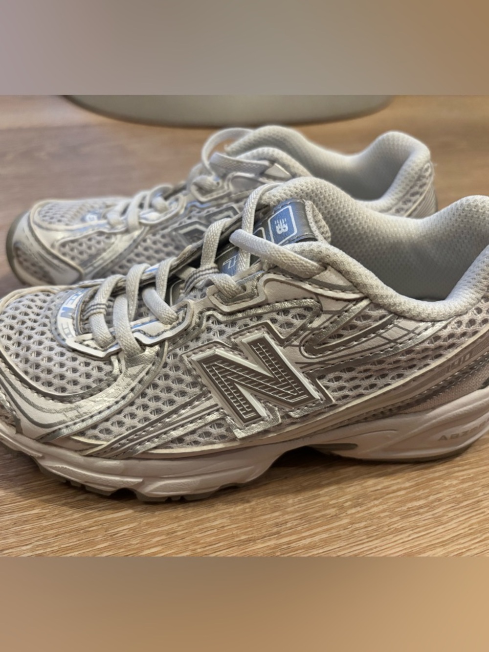 New Balance 740 Childs size 11